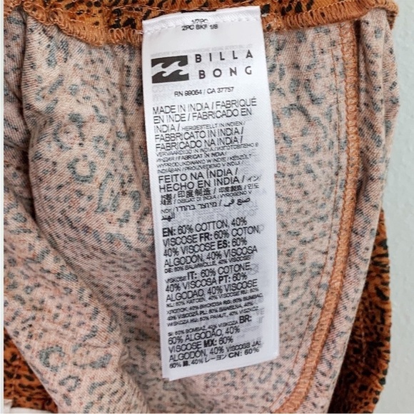 NWT Billabong Road Trippin Drawstring Animal Toffee Leopard Shorts - Picture 8 of 8